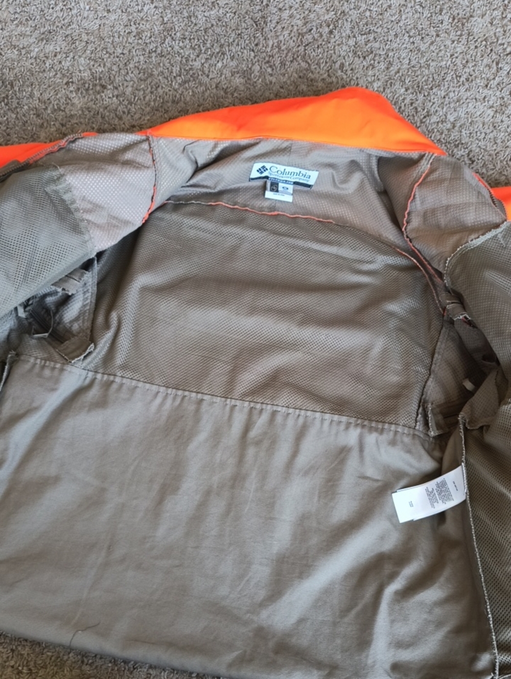 Columbia Hunting Jacket, Men's medium - Picture 6 of 9
